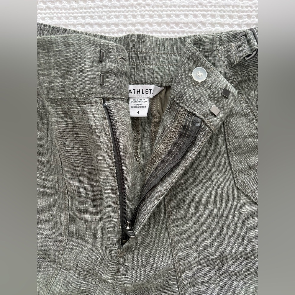 Athleta Voyager Linen Pant in Olive